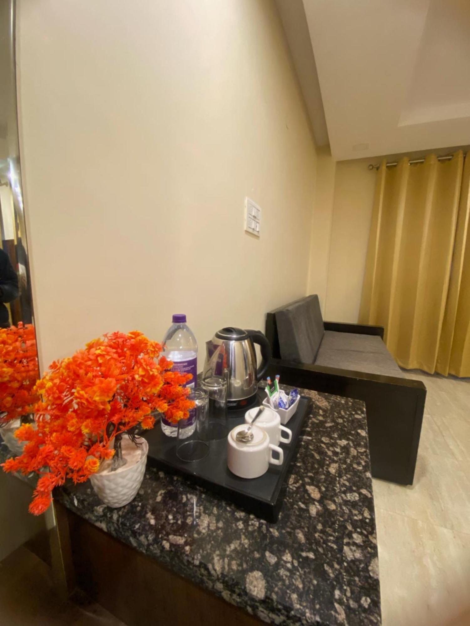 Mj Hills Rishikesh Hotel Eksteriør billede